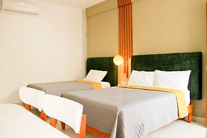 Acacia Hotel