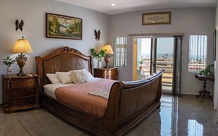 El Capitan Resort