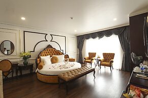 Royal Văn Phú Hotel