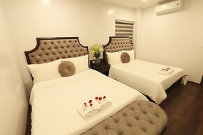 Royal Văn Phú Hotel