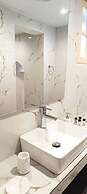 Apeiron Acropolis Suites