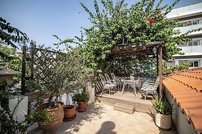 Apeiron Acropolis Suites