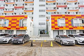 OYO 92317 Apartment Riverview By Alima View