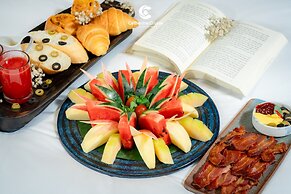 Catherine Cruises