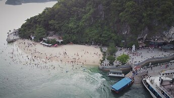 Catherine Cruises