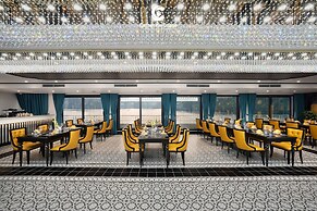 Catherine Cruises