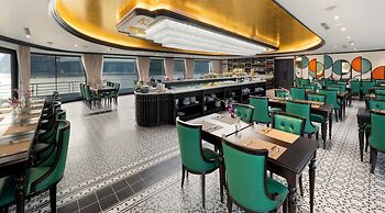 Catherine Cruises