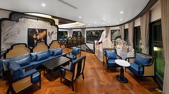 Catherine Cruises