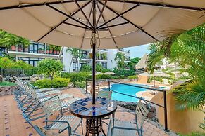 Resort Condo w/ Pool Access & Pacific Ocean Views!