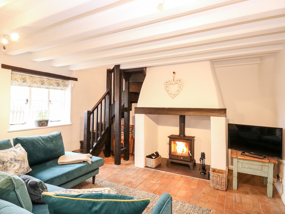 Holly Cottage
