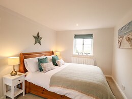 Holly Cottage