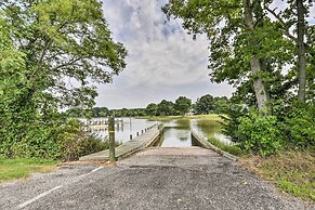 Pet-friendly Woodsy Gem: 1/4 Mi to Chesapeake Bay
