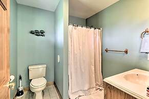 Pet-friendly Woodsy Gem: 1/4 Mi to Chesapeake Bay