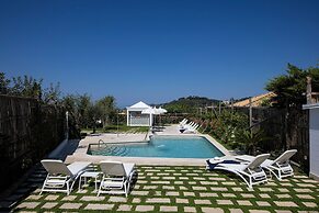 COUNTRY LIFE RELAIS