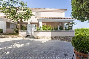COUNTRY LIFE RELAIS