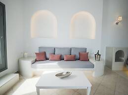 Anthemis Suites