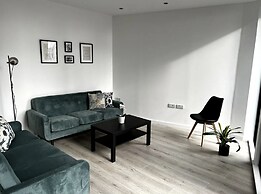 Manhattan Pad by condokeeper