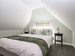 Orchard Retreat
