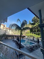 Ege Apart Hotel