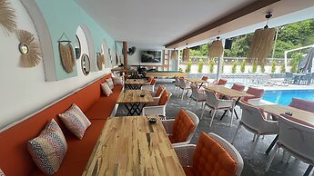 Ege Apart Hotel