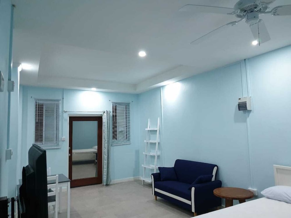 Beausejour Vista Studio1