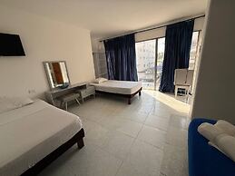 Hotel Toledo FL