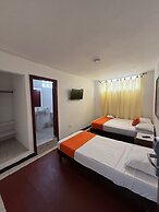 Hotel Toledo FL