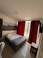 Hotel Toledo FL