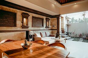 Widi Agung Villa