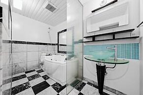 LUXURY
