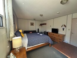 Stewart Mountain Lodge