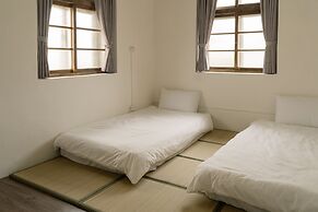 TUNGWEI38 HOSTEL