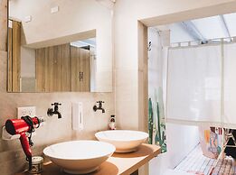 TUNGWEI38 HOSTEL
