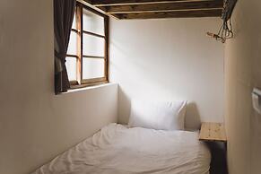 TUNGWEI38 HOSTEL