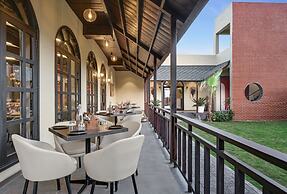 Casawood Resort