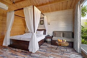 Casawood Resort