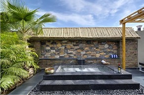 Casawood Resort