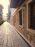 Superb Flat with Calm Balcony - REYHAN