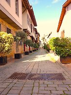 Superb Flat with Calm Balcony - REYHAN