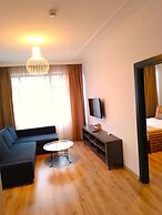 Superb Flat with Calm Balcony - REYHAN