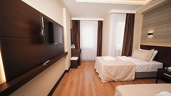 BELLEZZA HOTEL