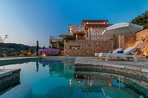 Rodon Luxury Villas Aria