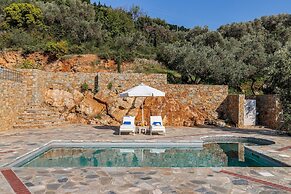 Rodon Luxury Villas Aria