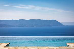 Rodon Luxury Villas Eos