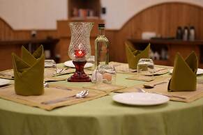 Vatsyayana Resorts
