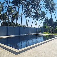 Dhammika Beach Palace