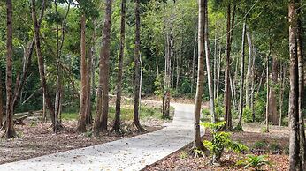 Island Center Point