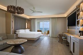 JW Marriott St. Maarten Beach Resort & Spa