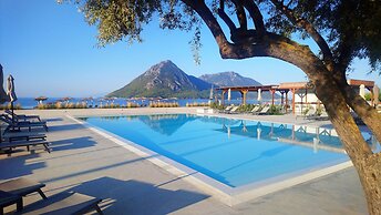 Costa Ionica Mytikas Seaside Hotel