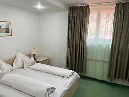 Hotel Iadolina